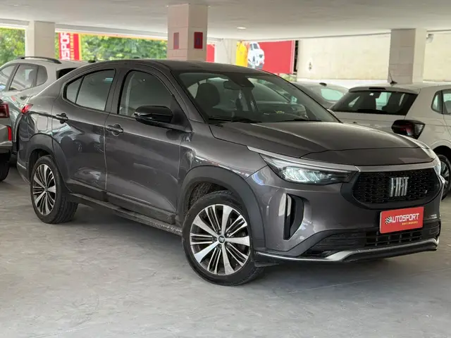 Carro Fiat Fastback 2024 Audace