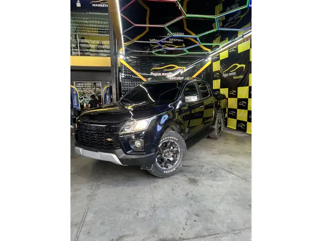 Carro Chevrolet S10 Cabine Dupla 2022 S10 2.8 CTDI High Country 4WD (Cabine Dupla) (Aut)