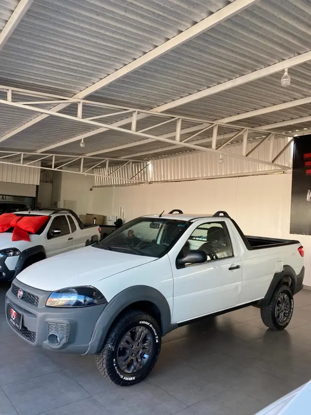 Carro Fiat Strada 2020 Hard Working 1.4 (Flex) (Cabine Simples)