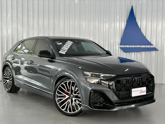 Carro Audi Q8 2025 3.0 TFSI Performance Black Quattro S Tronic