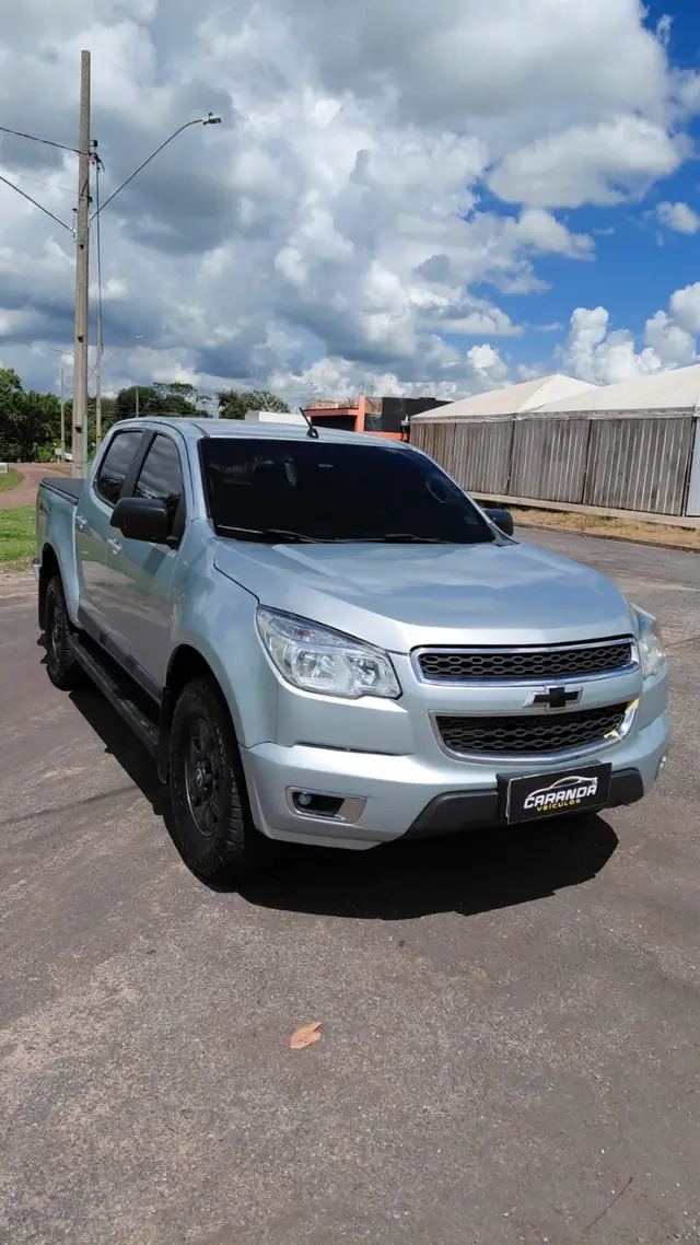 Carro Chevrolet S10 Cabine Dupla 2013 S10 2.8 CTDI LT 4WD (Cabine Dupla)