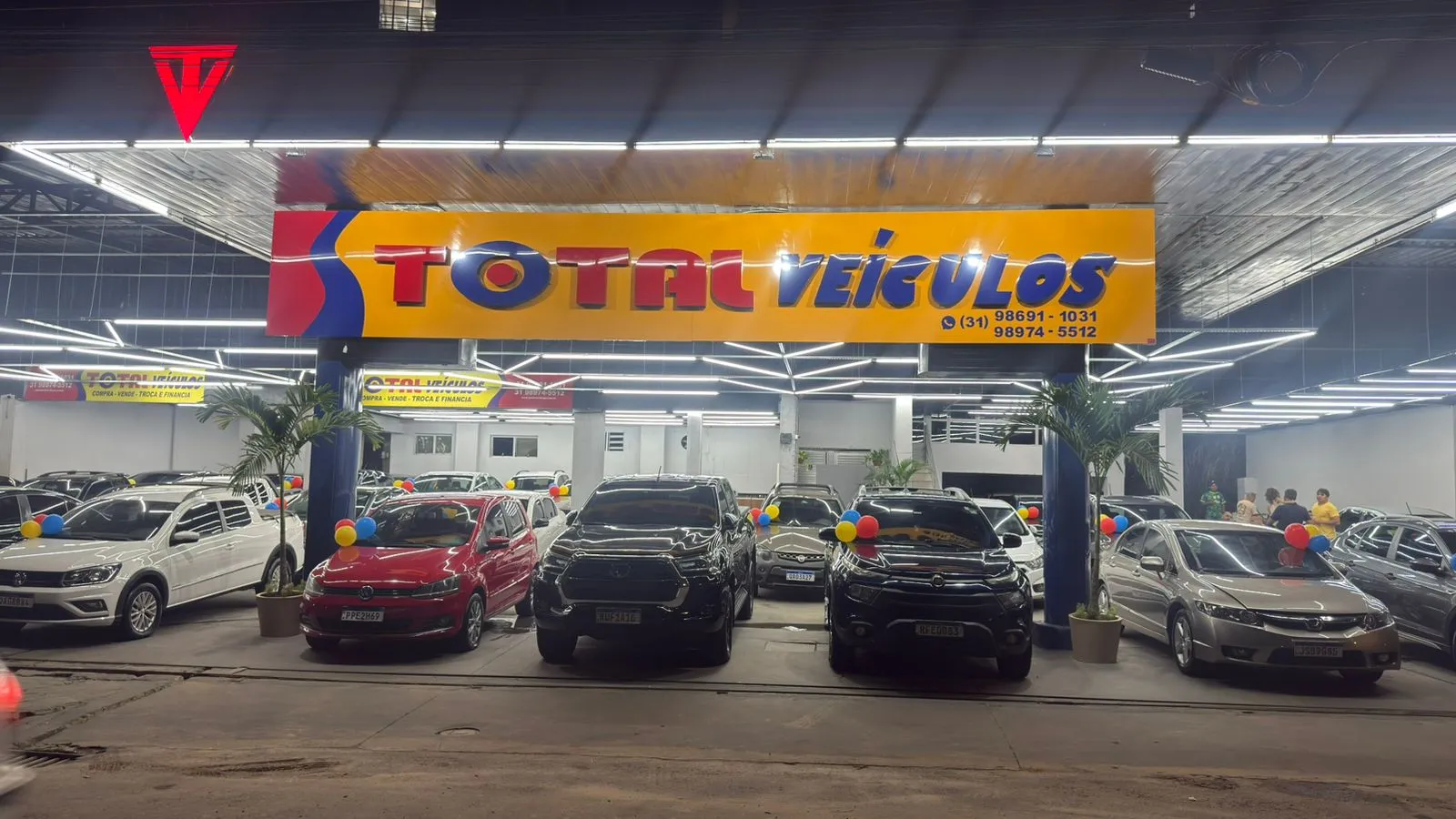 Fachada da loja TOTAL VEÍCULOS - Ponte Nova - MG