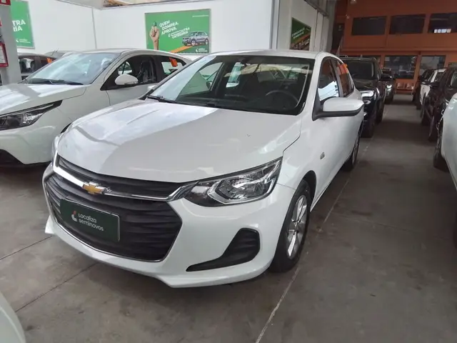 Carro Chevrolet Onix Plus 2023 LT 1.0
