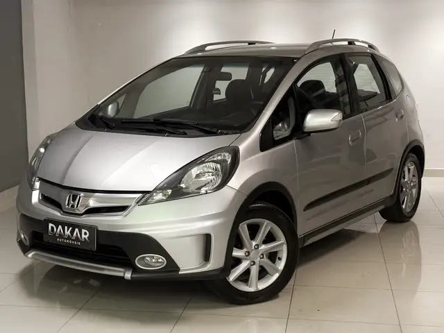 Carro Honda Fit 2014 Twist 1.5 16v (Flex)