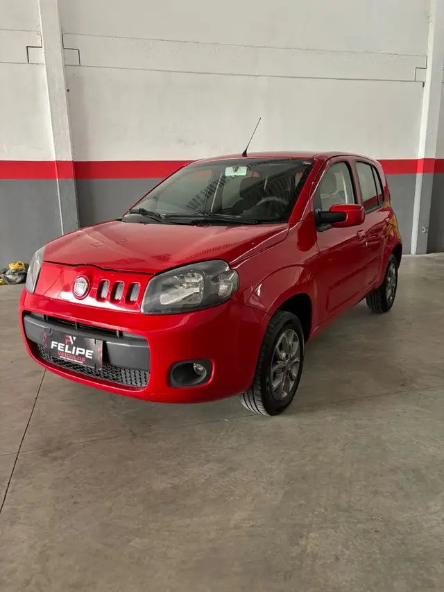 Carro Fiat Uno 2013 Vivace Italia 1.0 8V (Flex) 4p
