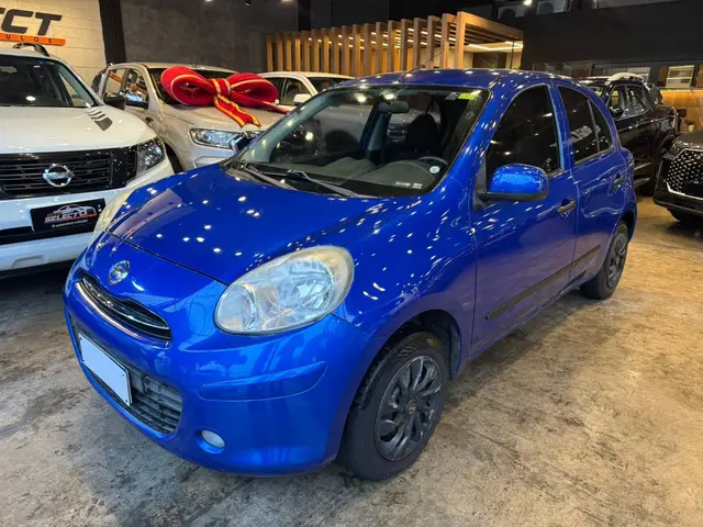 Carro Nissan March 2013 1.0 16V S (Flex)