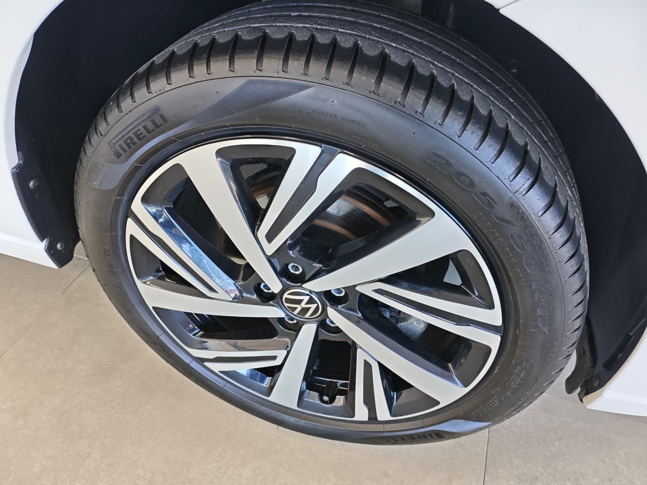 vw - volkswagen virtus highline 1.0 200 tsi