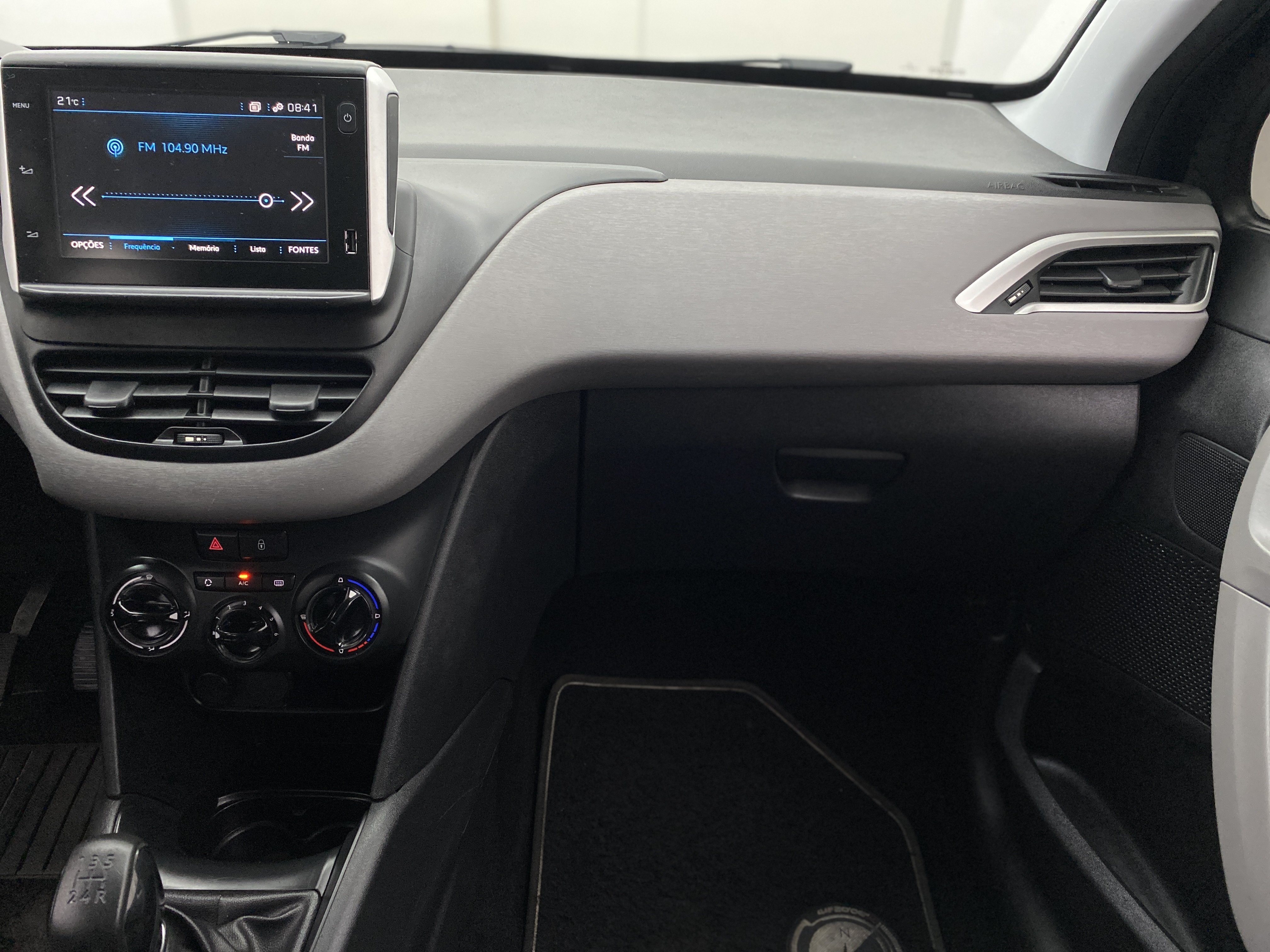 peugeot 208 active 1.2 12v (flex)