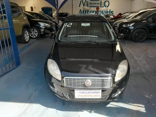 Carro Fiat Linea 2012 Essence 1.8 16V Dualogic (Flex)