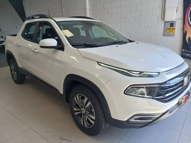 Carro Fiat Toro 2023 Freedom 2.0 TDI 4x4 (Aut)