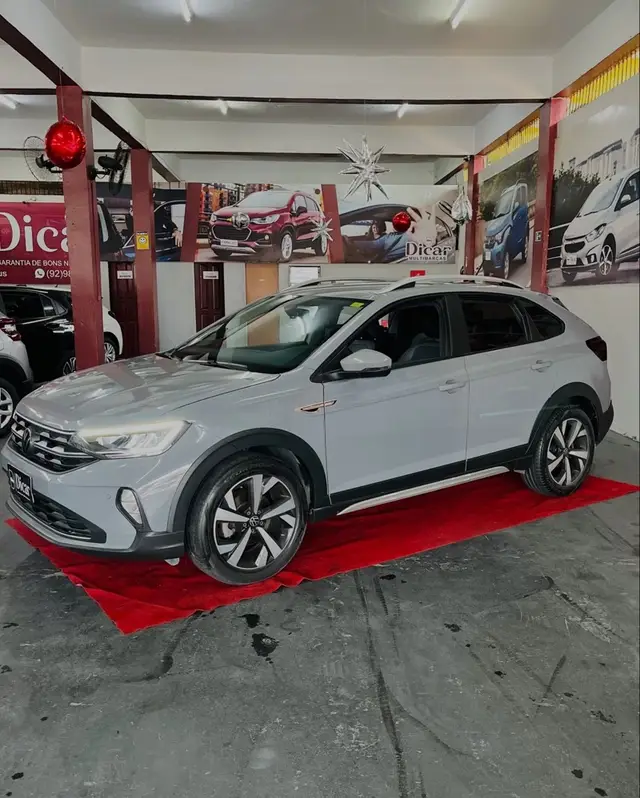 Carro Volkswagen Nivus 2023 Highline 200 TSI