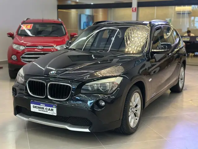 Carro BMW X1 2012 2.0 16V sDrive18i
