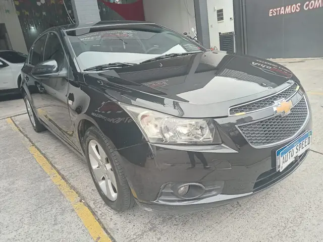 Carro Chevrolet Cruze 2012 LT 1.8 16V Ecotec (Flex)