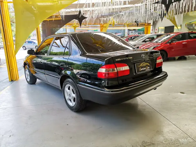 Carro Toyota Corolla 2002 Sedan XEi 1.8 16V (aut)