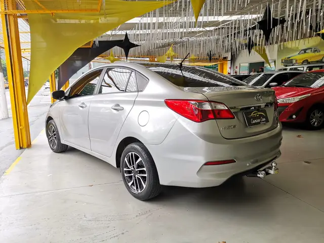 Carro Hyundai HB20S 2018 1.6 Comfort Plus (Aut) (Flex)