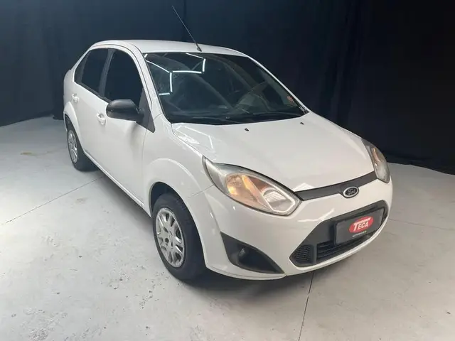 Carro Ford Fiesta Sedan 2013 SE 1.6 Rocam (Flex)