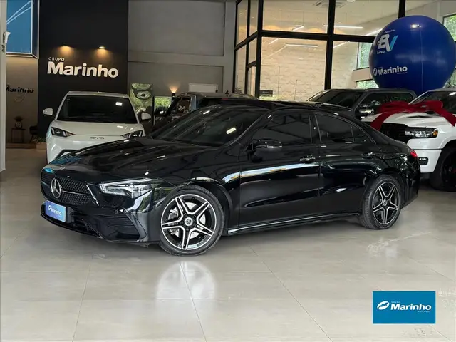 Carro Mercedes-Benz CLA 200 2024 1.3