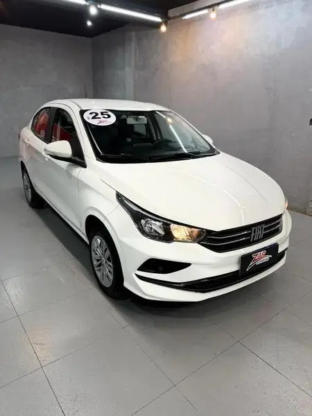 Carro Fiat Cronos 2025 Drive 1.3