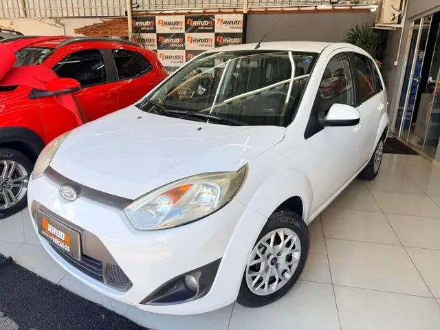 Carro Ford Fiesta Hatch 2014 S Rocam 1.0 (Flex)