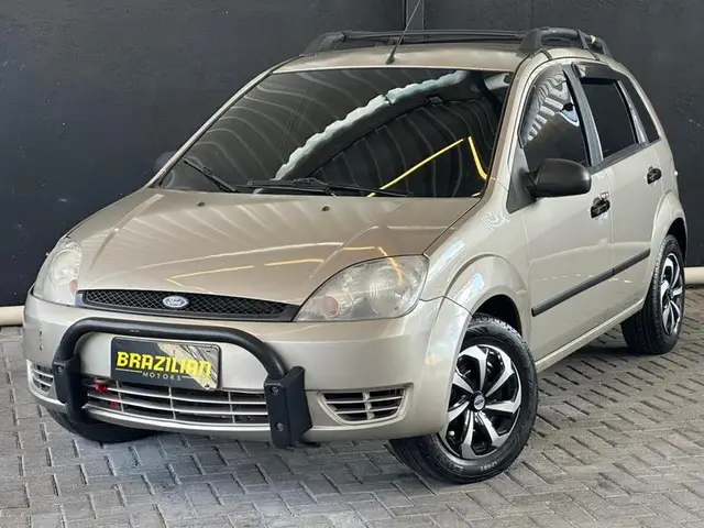 Carro Ford Fiesta Hatch 2007 Personnalité 1.0 8V