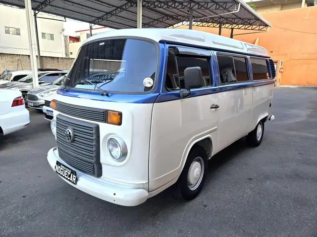 Carro Volkswagen Kombi 2008 Standard 1.4 (Flex)