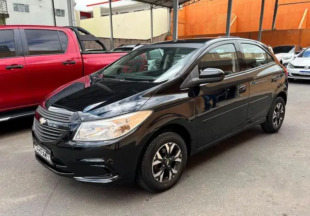 Carro Chevrolet Onix 2015 1.0 LS SPE/4