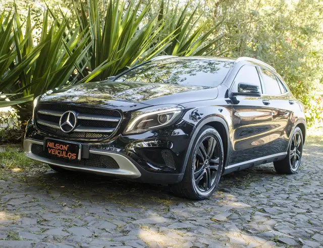 Carro Mercedes-Benz GLA 250  2015 GLA 250 Vision