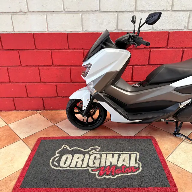 Moto Yamaha NMax 2018 160 ABS