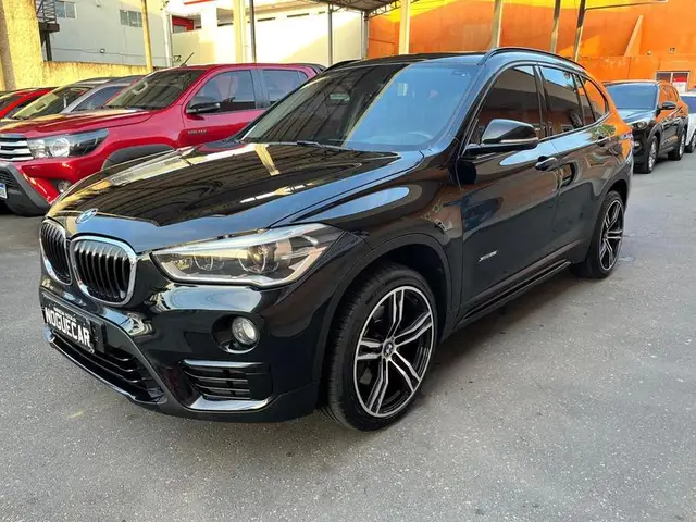 Carro BMW X1 2016 2.0 sDrive20i GP ActiveFlex