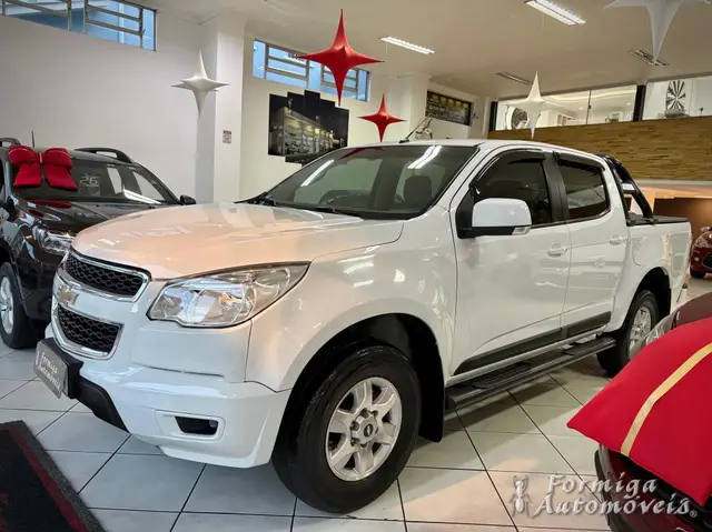 Carro Chevrolet S10 Cabine Dupla 2013 S10 LT 2.4 4x2 (Cab Dupla) (Flex)