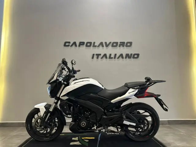 Moto Bajaj Dominar 400 2025 DOMINAR 400