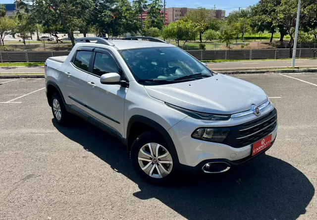 Carro Fiat Toro 2019 Freedom 1.8 AT6 4x2 (Flex)