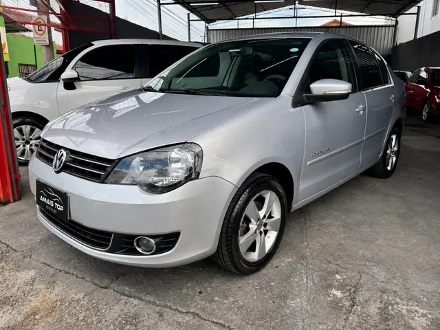 Carro Volkswagen Polo Sedan 2014 Comfortline 1.6 8V (Flex)