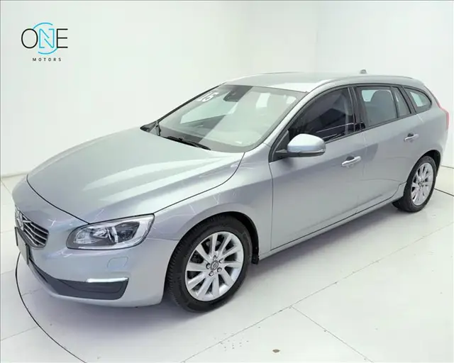 Carro Volvo V60 2015 2.0 T5 Drive-E Kinetic