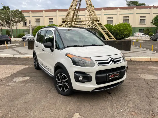 Carro Citroën Aircross 2015 Tendance BVA 1.6 16V (Flex) (Aut)