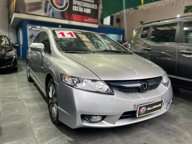 Carro Honda Civic 2011 New  LXL SE 1.8 i-VTEC (Aut) (Flex)