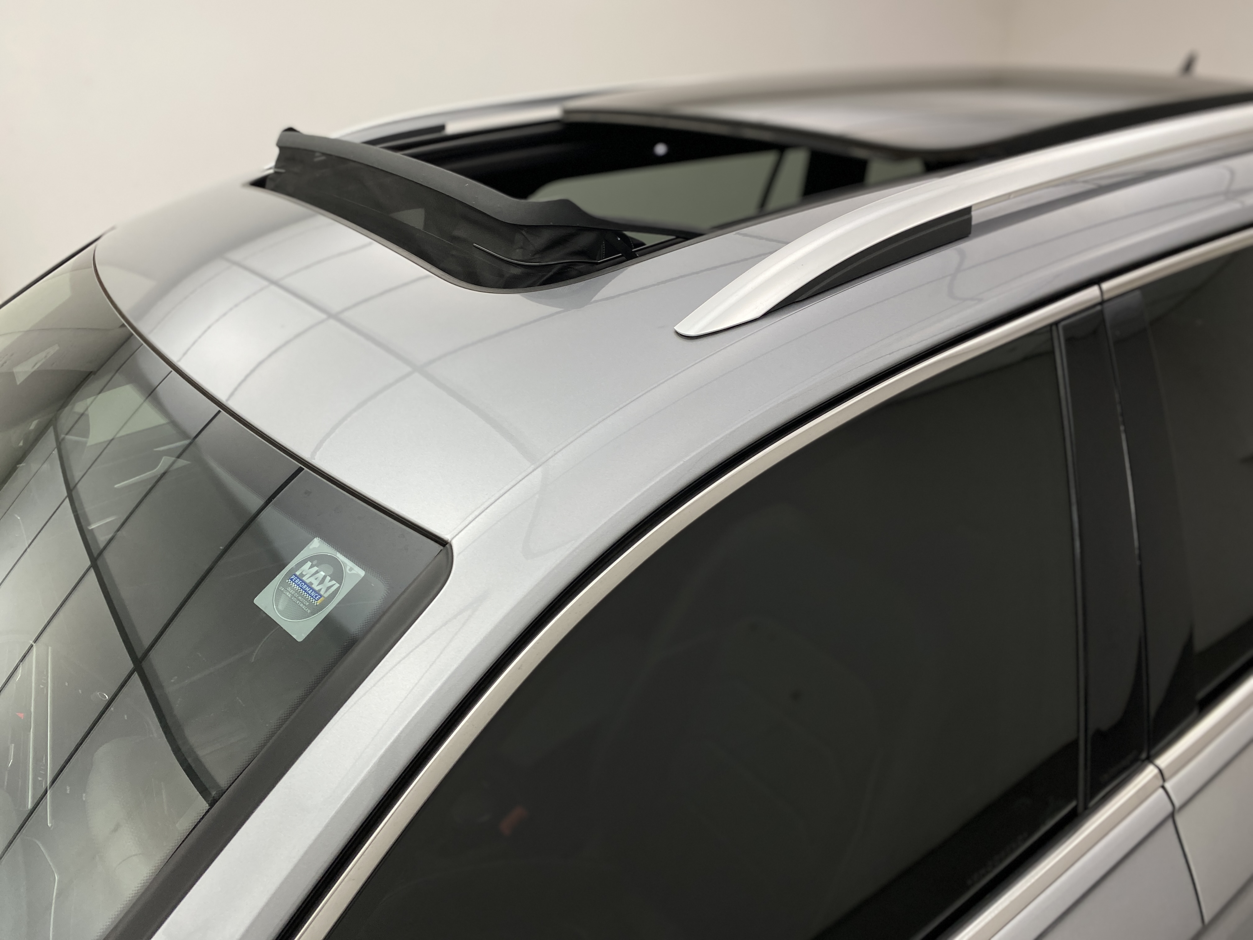 VW - Volkswagen-Tiguan-Allspace R-Line 2.0 TSi