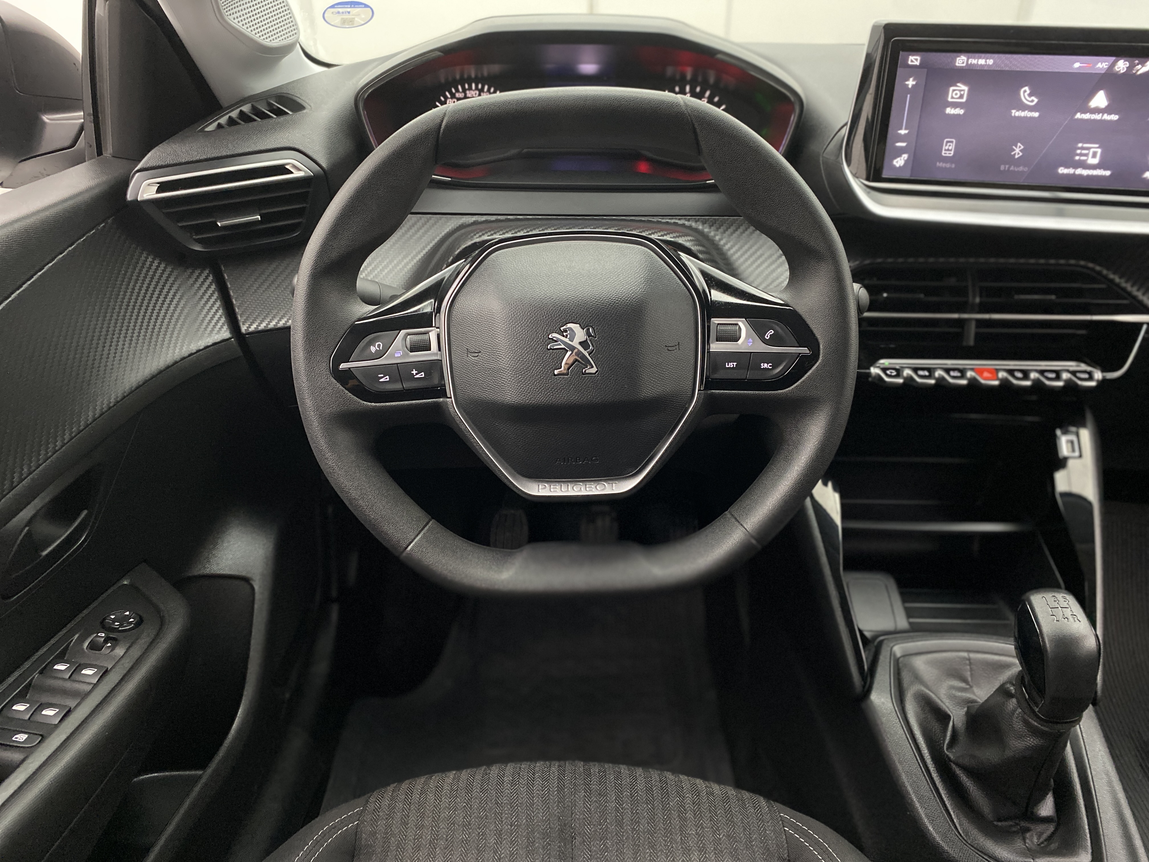 Peugeot-208-Like 1.0 (Flex)