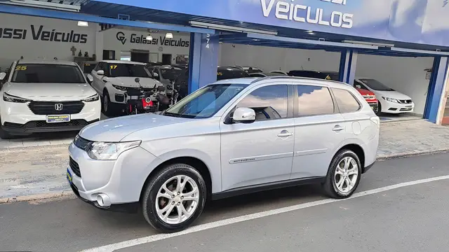 Carro Mitsubishi Outlander 2014 2.0 16V CVT