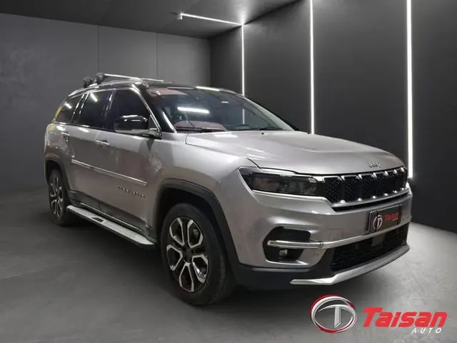 Carro Jeep Commander 2023 Limited 1.3 T270