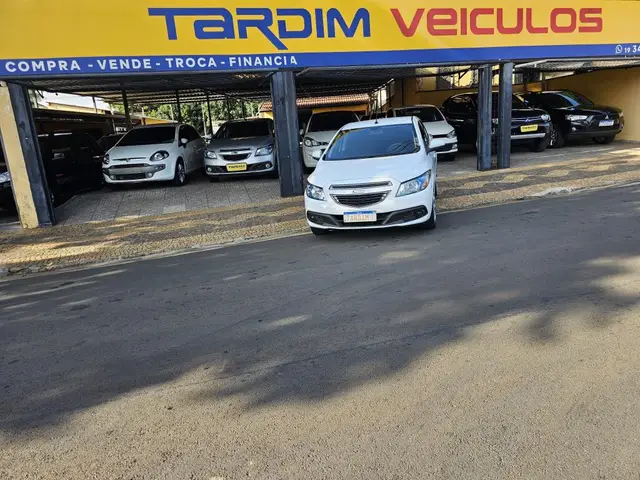 Carro Chevrolet Onix 2015 1.4 LT SPE/4