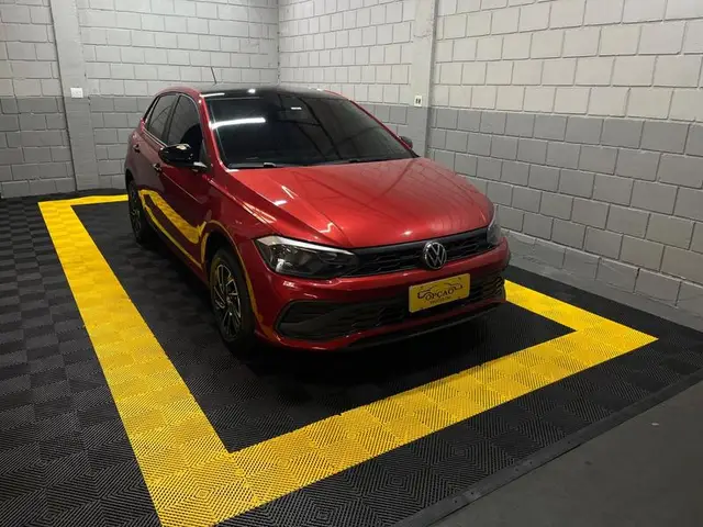Carro Volkswagen Polo 2023 Track First Edition 1.0 Flex 12V 5p