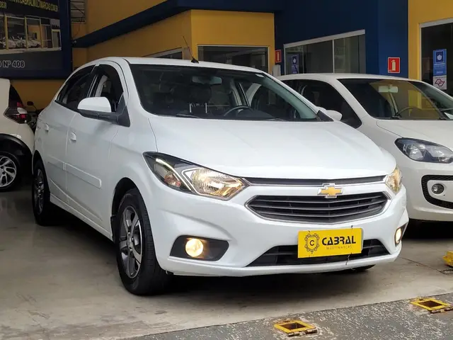 Carro Chevrolet Onix 2018 1.4 LTZ SPE/4 (Aut)
