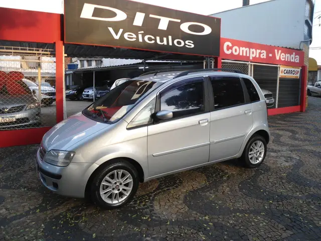 Carro Fiat Idea 2010 ELX 1.4 (Flex)
