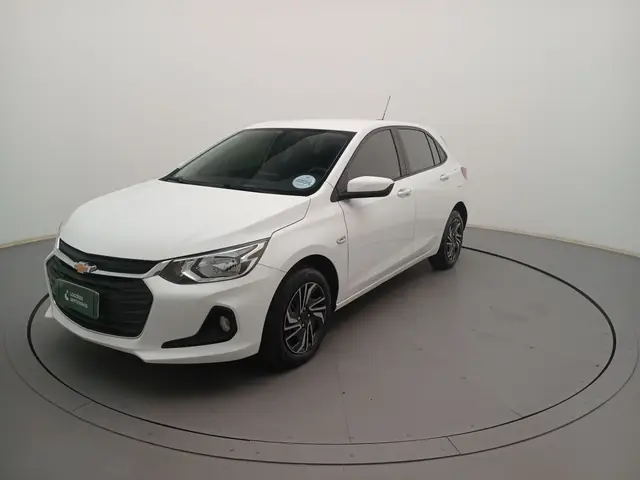 Carro Chevrolet Onix 2025 LT 1.0