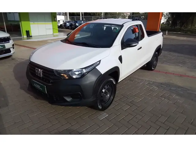 Carro Fiat Strada 2025 Endurance 1.3 Flex 8V CS