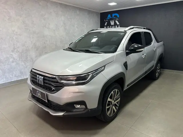 Carro Fiat Strada 2024 Volcano 1.3 Cabine Dupla