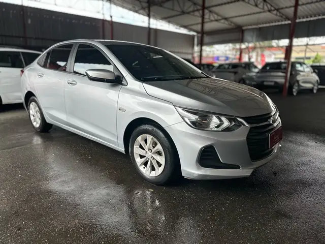 Carro Chevrolet Onix Plus 2021 1.0 LT (Flex)