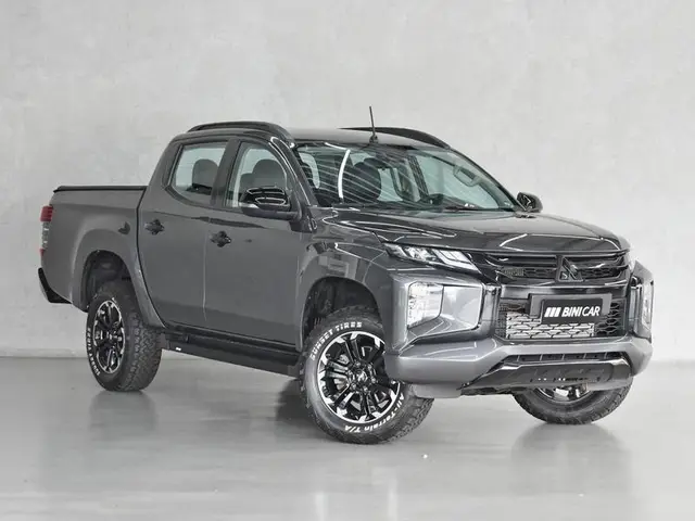 Carro Mitsubishi L200 Triton Sport 2023 HPE 2.4