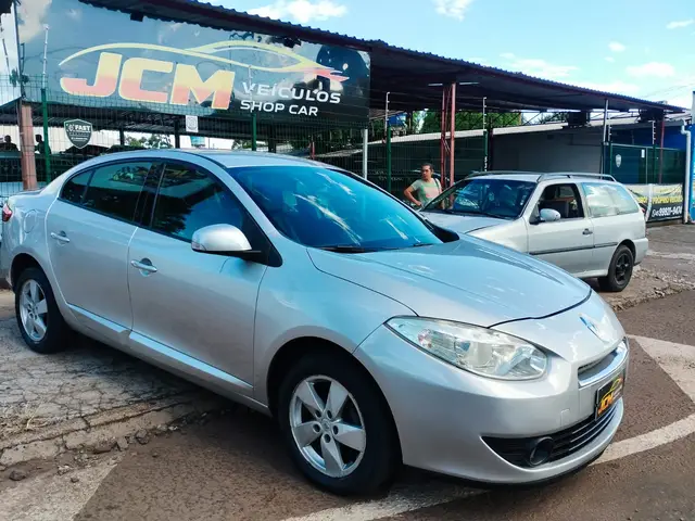 Carro Renault Fluence 2013 2.0 16V Dynamique (Aut) (Flex)